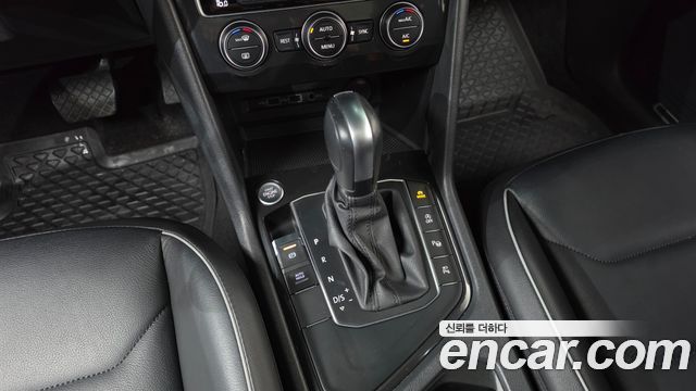 Volkswagen Tiguan 2020 — photo 9
