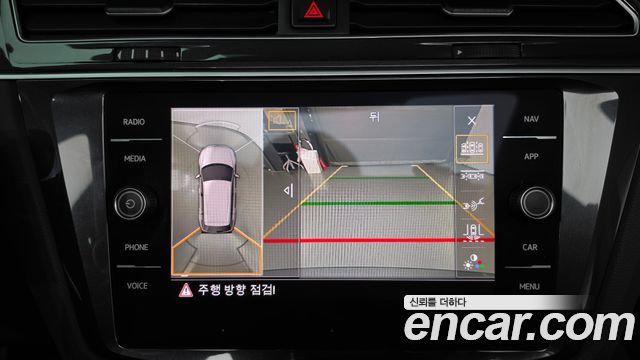 Volkswagen Tiguan 2020 — photo 15