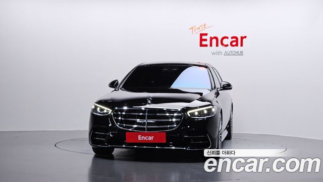 Mercedes-Benz S-Class 2025 — photo 3
