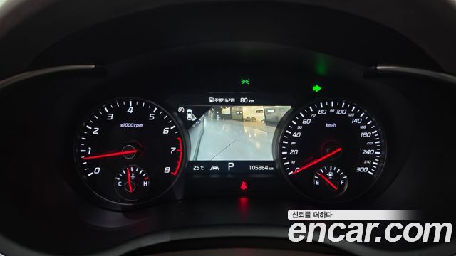 Kia Stinger 2023 — photo 11