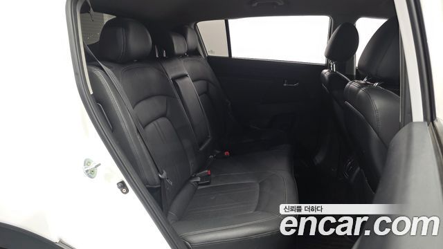 Kia Sportage 2015 — photo 12