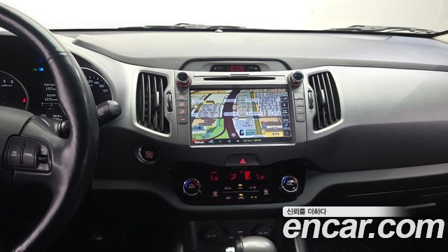 Kia Sportage 2015 — photo 14