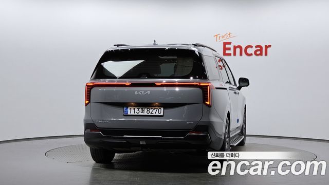 Kia Canival 2025 — photo 4