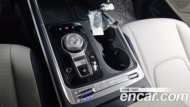 Kia Canival 2025 — photo 12