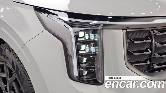 Kia Canival 2025 — photo 8