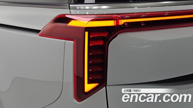 Kia Canival 2025 — photo 9