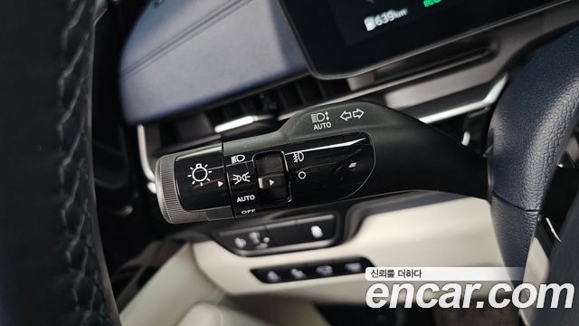 Kia Canival 2025 — photo 31