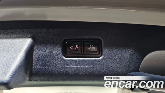 Kia Canival 2025 — photo 40
