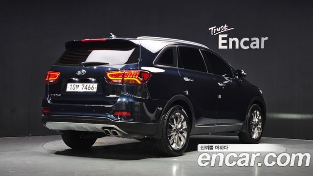 Kia Sorento 2018 — photo 2