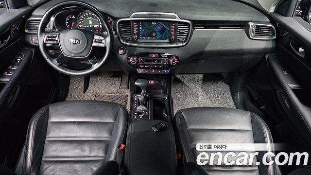 Kia Sorento 2018 — photo 10