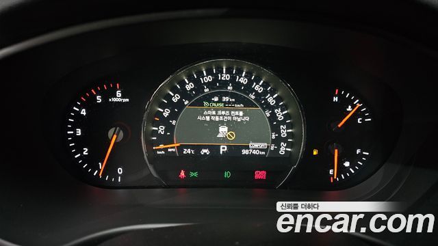Kia Sorento 2018 — photo 11