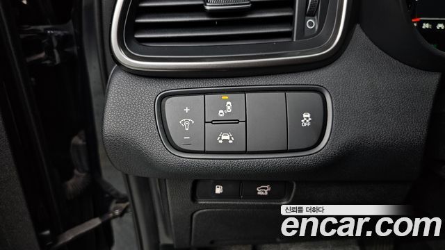 Kia Sorento 2018 — photo 22