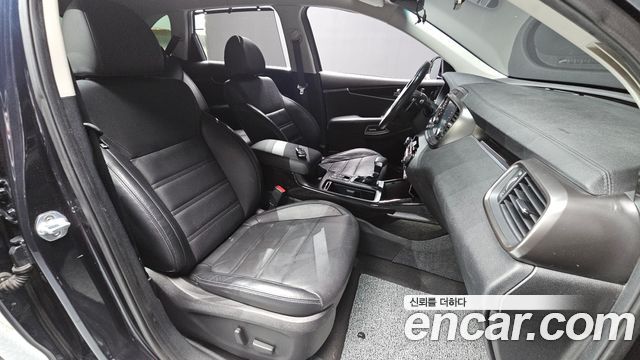 Kia Sorento 2018 — photo 16