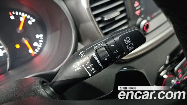 Kia Sorento 2018 — photo 29