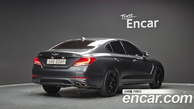 Genesis G70 2018 — photo 2