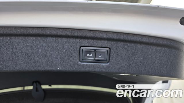 Audi A5 2021 — photo 22