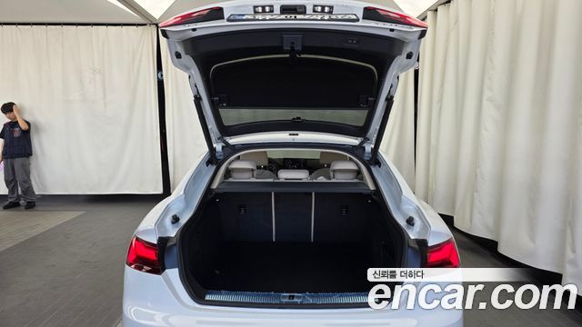 Audi A5 2021 — photo 23