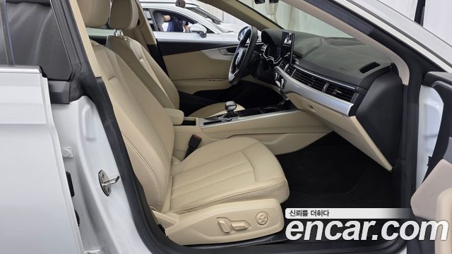 Audi A5 2021 — photo 16