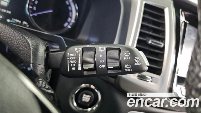 KG Mobility Rexton 2018 — photo 29