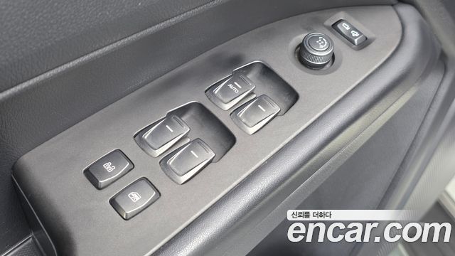 KG Mobility Rexton 2019 — photo 19
