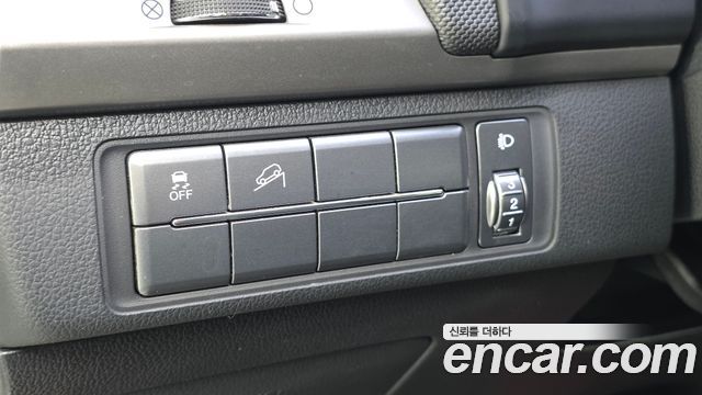 KG Mobility Rexton 2019 — photo 20