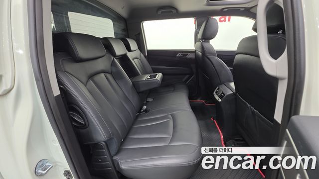 KG Mobility Rexton 2019 — photo 30