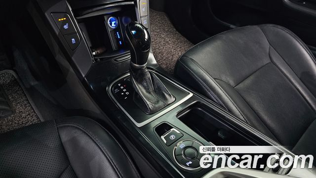 Hyundai i40 2013 — photo 9
