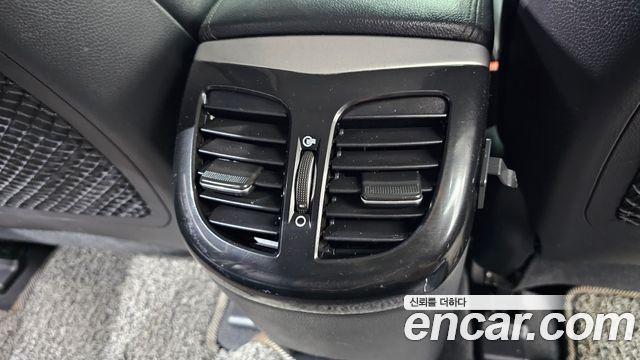 Hyundai i40 2013 — photo 17