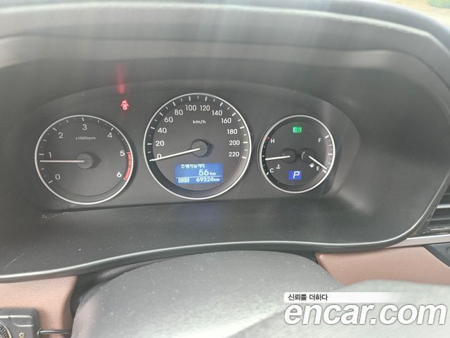 Hyundai Starex 2020 — photo 6