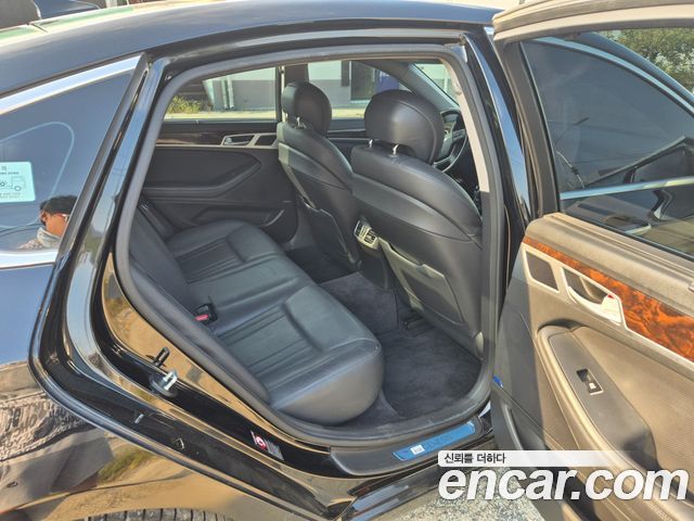 Hyundai Genesis 2016 — photo 14