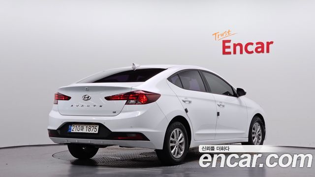 Hyundai AVANTE 2019 — photo 2
