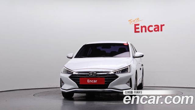 Hyundai AVANTE 2019 — photo 3