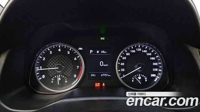 Hyundai AVANTE 2019 — photo 11