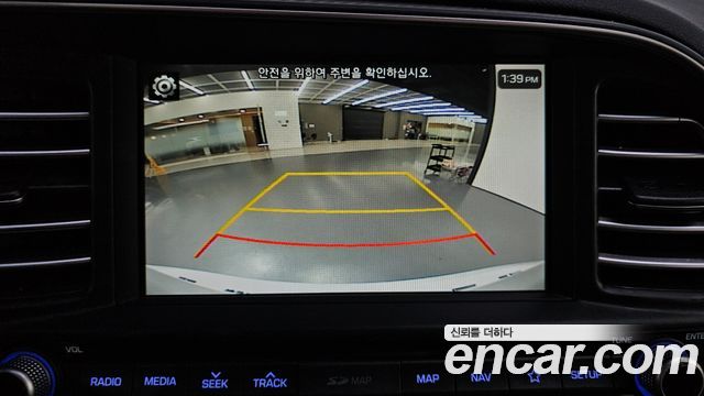 Hyundai AVANTE 2019 — photo 21