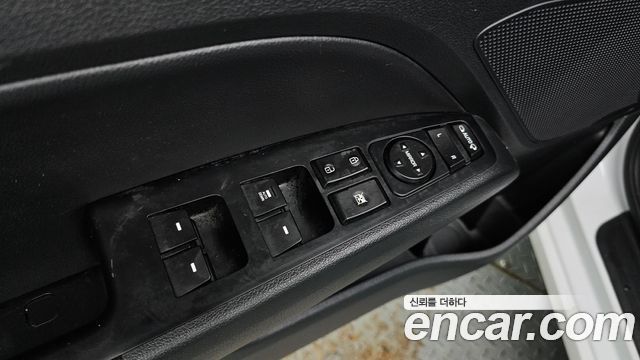 Hyundai AVANTE 2019 — photo 23