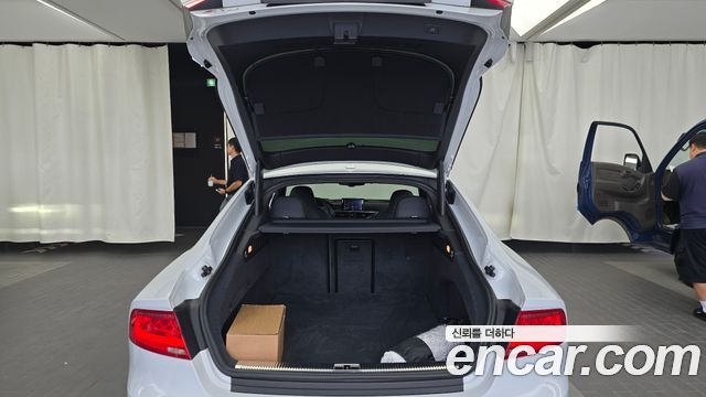 Audi S7 2014 — photo 20