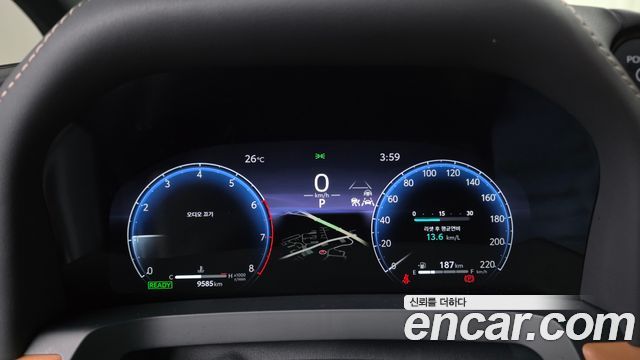Toyota Alphard 2025 — photo 11
