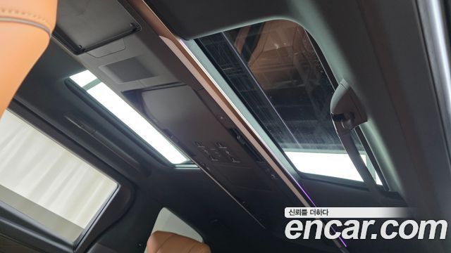 Toyota Alphard 2025 — photo 22