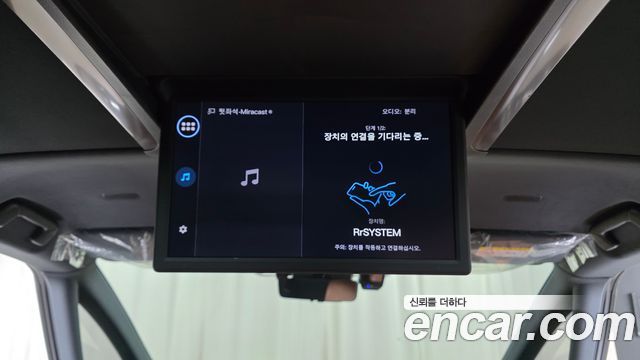 Toyota Alphard 2025 — photo 30