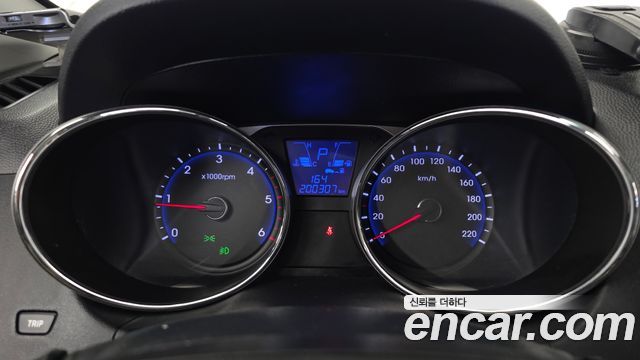 Hyundai Tucson 2013 — photo 8