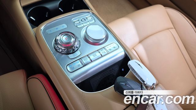 Genesis G90 2022 — photo 12