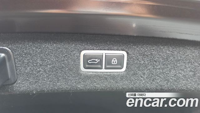 Genesis G90 2022 — photo 21