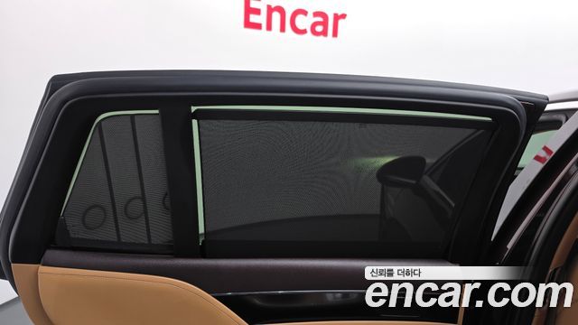 Genesis G90 2022 — photo 22