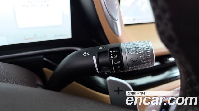 Genesis G90 2022 — photo 25