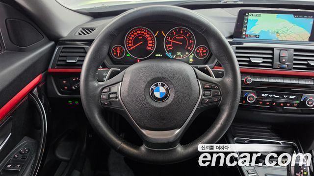 BMW Gran Turismo 2018 — photo 12