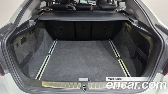 BMW Gran Turismo 2018 — photo 19