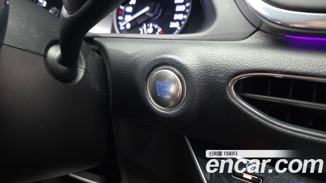 Hyundai Sonata 2022 — photo 27