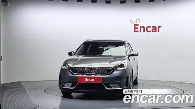 Kia Niro 2017 — photo 3