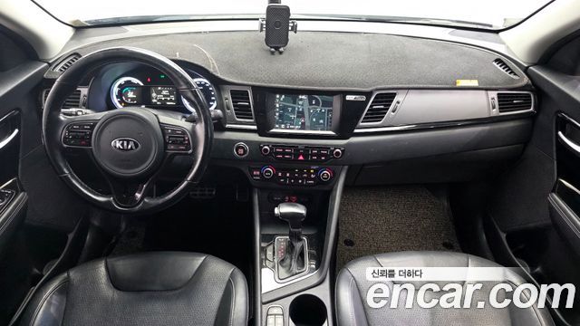 Kia Niro 2017 — photo 7