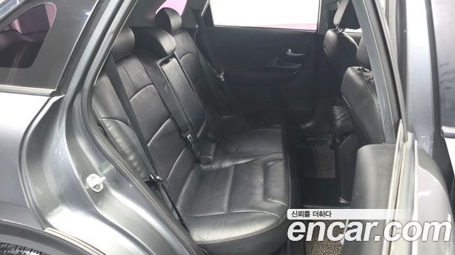 Kia Niro 2017 — photo 12